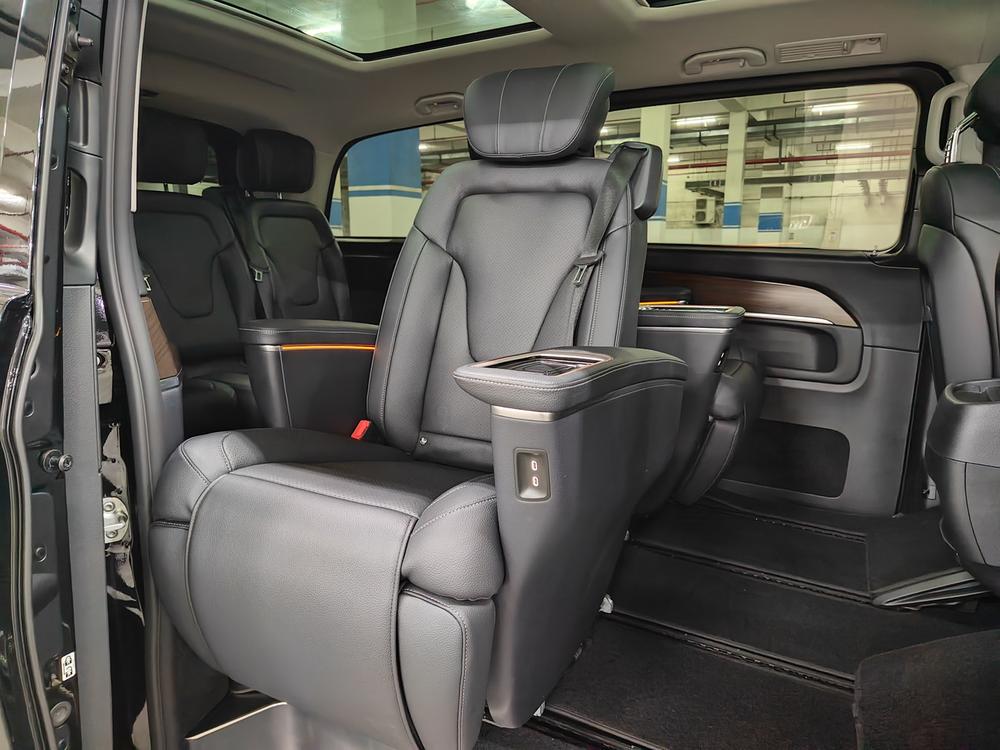 Mercedes-Benz Mercedes-Benz V-Class