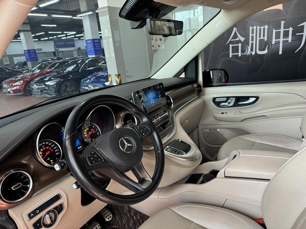 Mercedes-Benz Mercedes-Benz V-Class