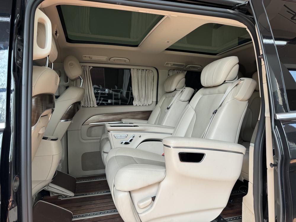 Mercedes-Benz Mercedes-Benz V-Class