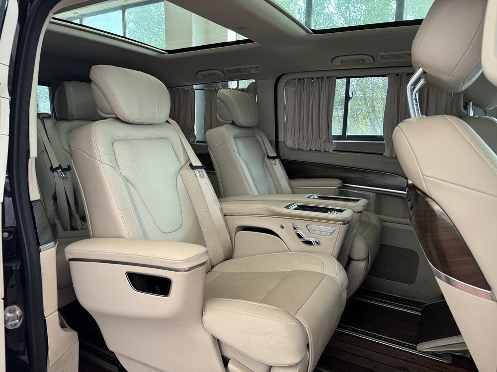 Mercedes-Benz Mercedes-Benz V-Class