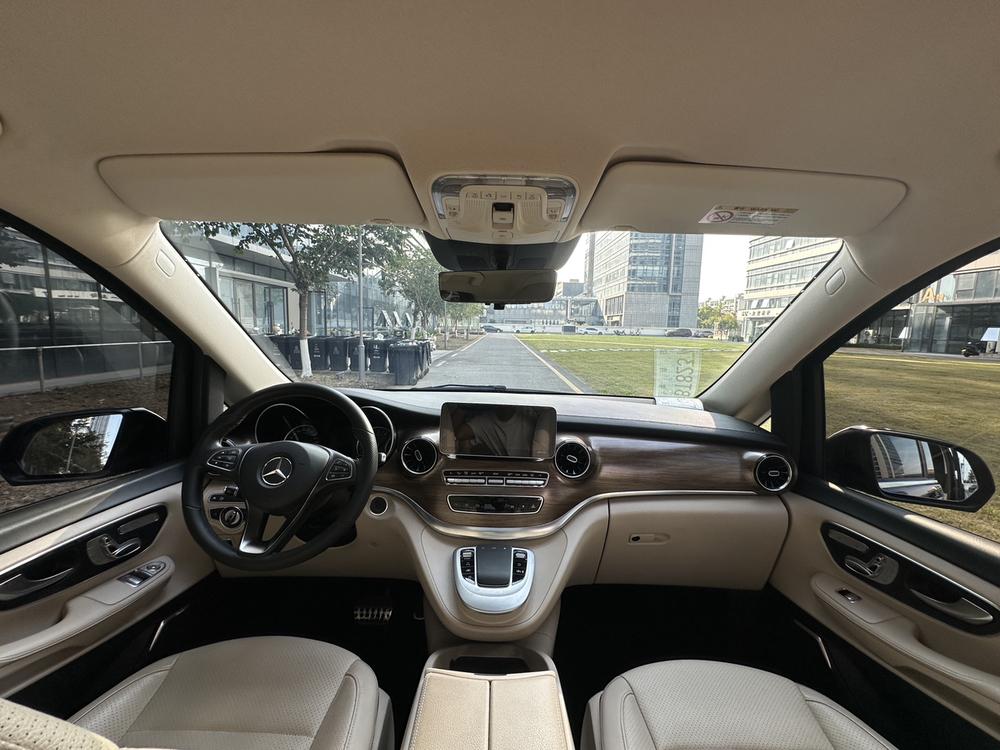 Mercedes-Benz Mercedes-Benz V-Class