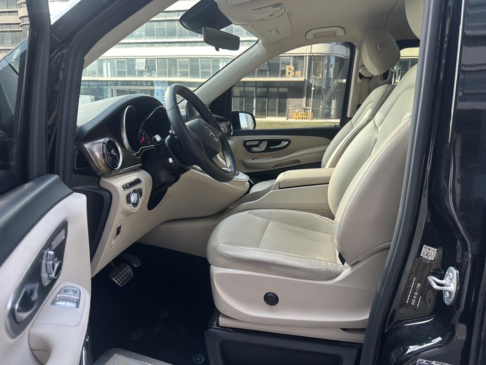 Mercedes-Benz Mercedes-Benz V-Class