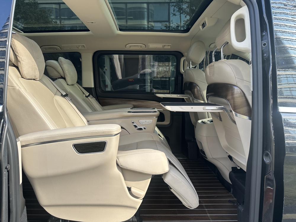 Mercedes-Benz Mercedes-Benz V-Class