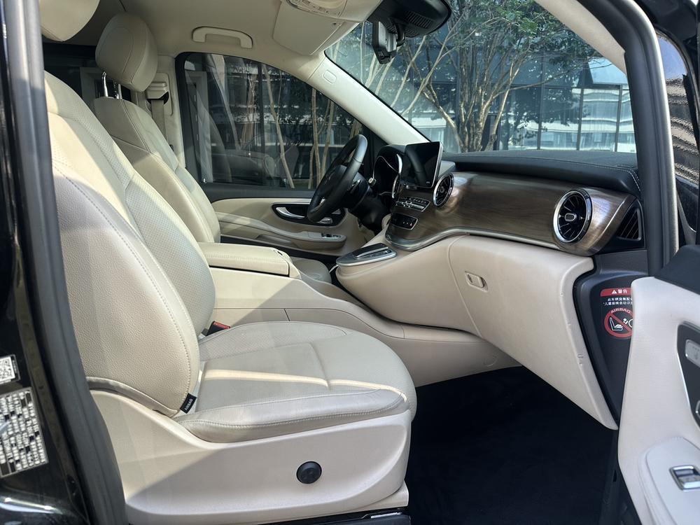 Mercedes-Benz Mercedes-Benz V-Class