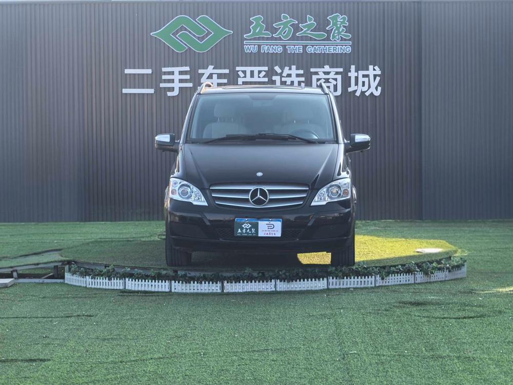 Mercedes-Benz Viano