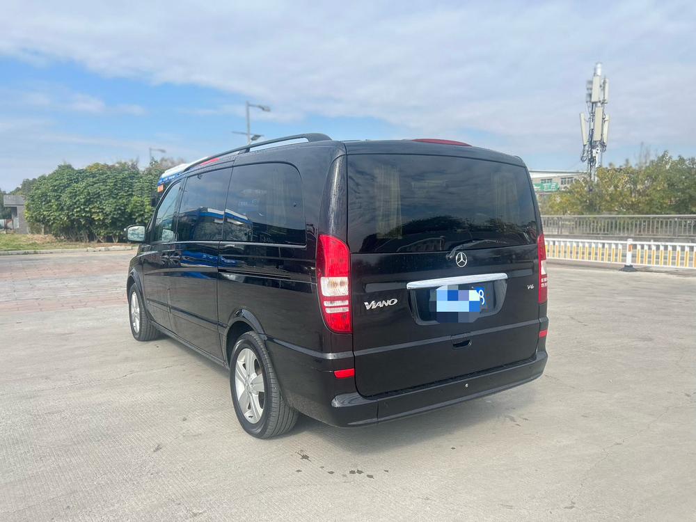 Mercedes-Benz Viano