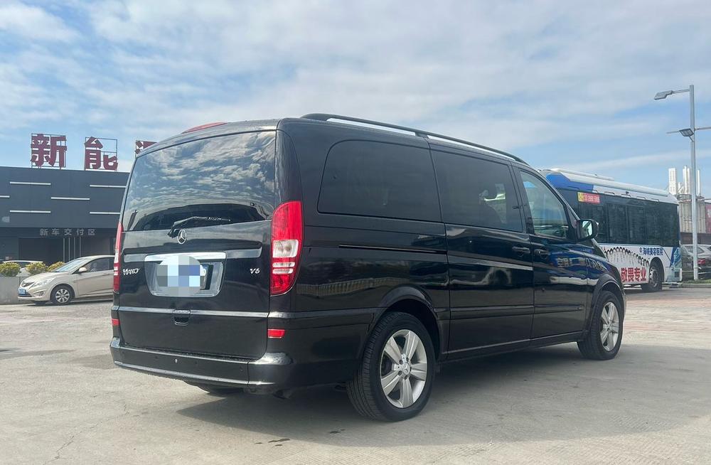 Mercedes-Benz Viano