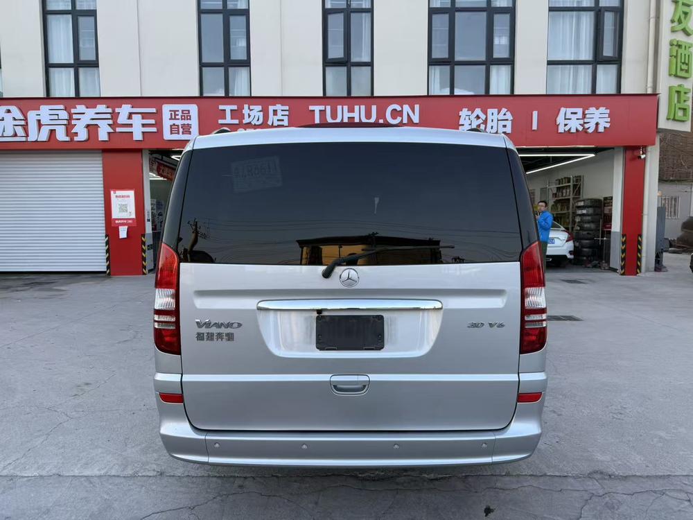 Mercedes-Benz Viano