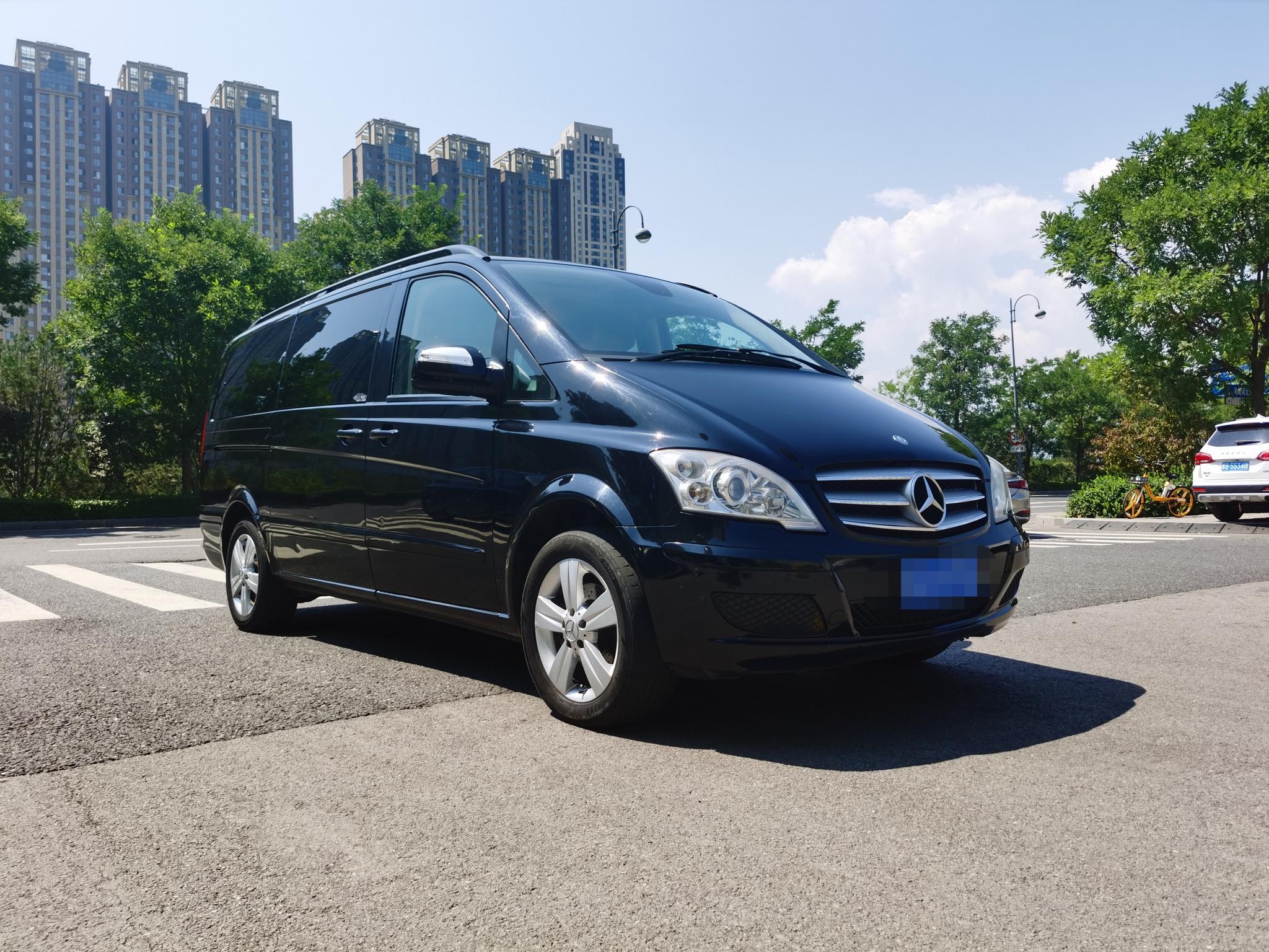 Mercedes-Benz Viano
