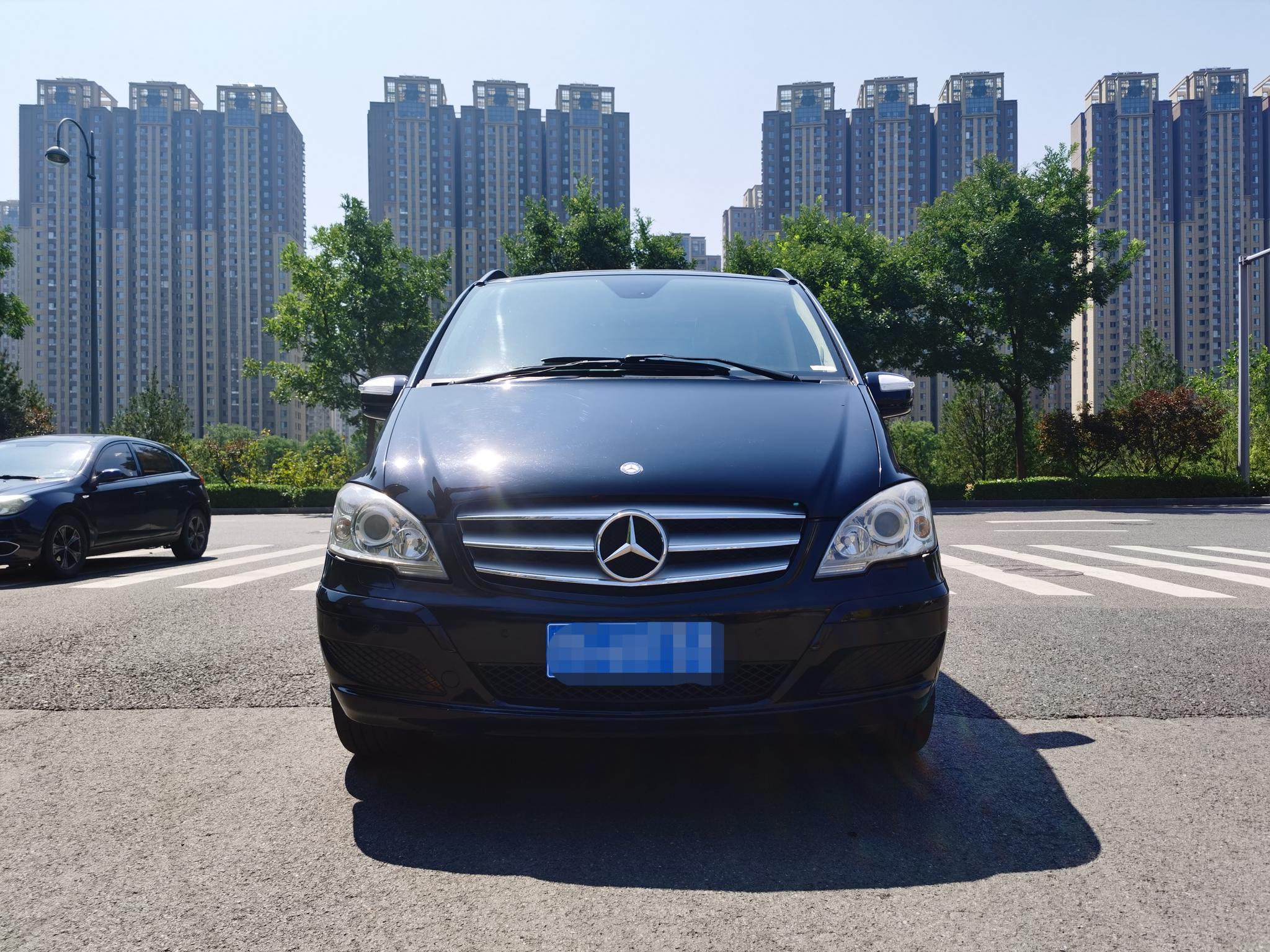Mercedes-Benz Viano
