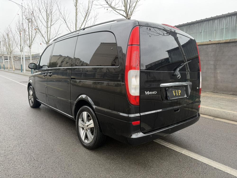 Mercedes-Benz Viano