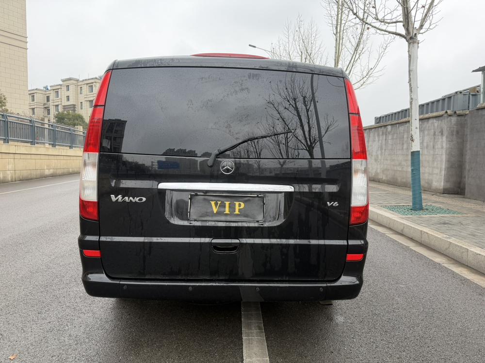 Mercedes-Benz Viano
