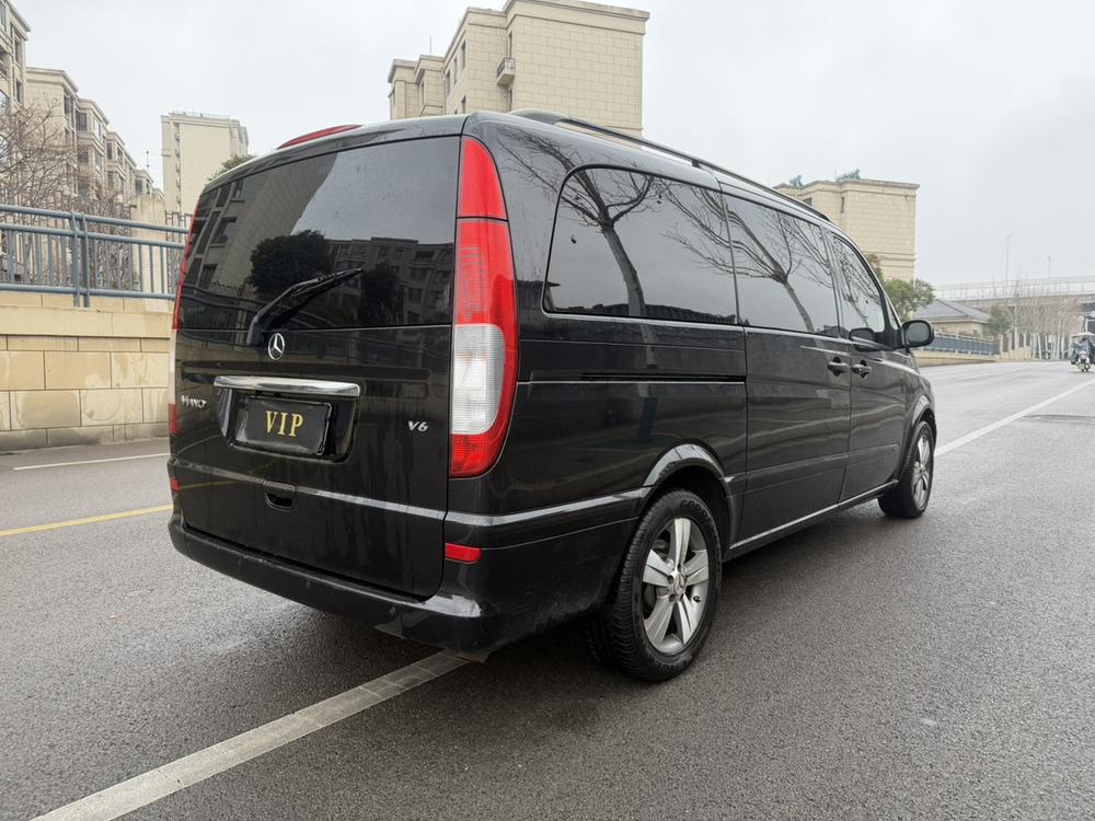 Mercedes-Benz Viano