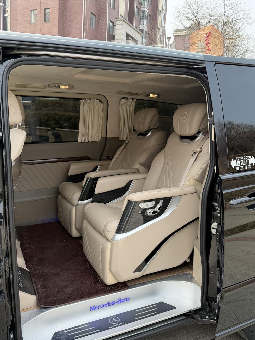 Mercedes-Benz Viano