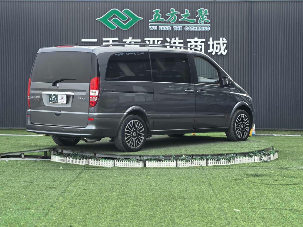 Mercedes-Benz Viano