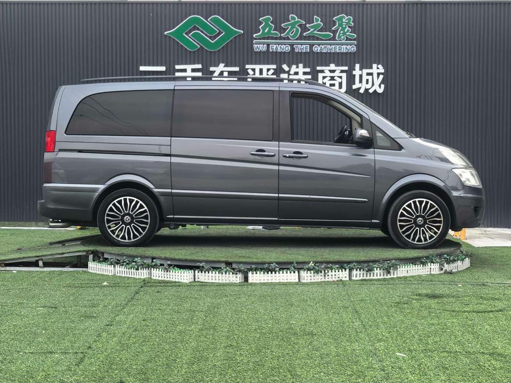Mercedes-Benz Viano