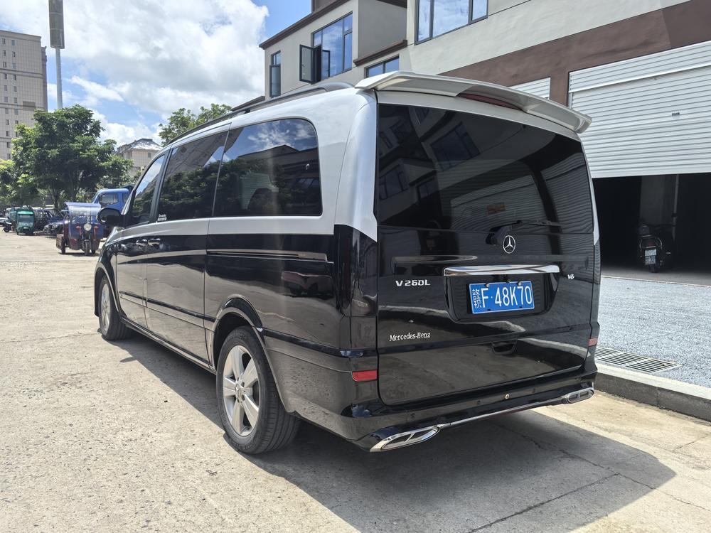 Mercedes-Benz Viano