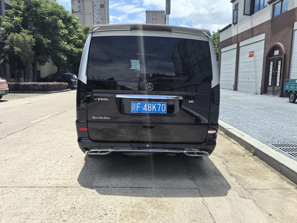 Mercedes-Benz Viano
