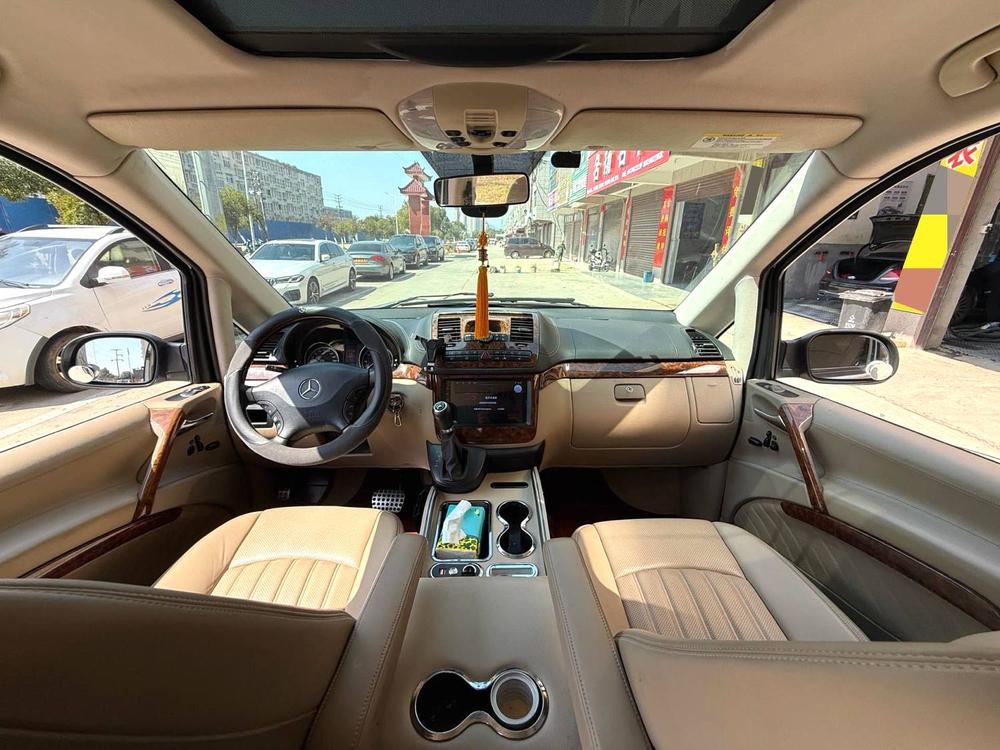 Mercedes-Benz Viano