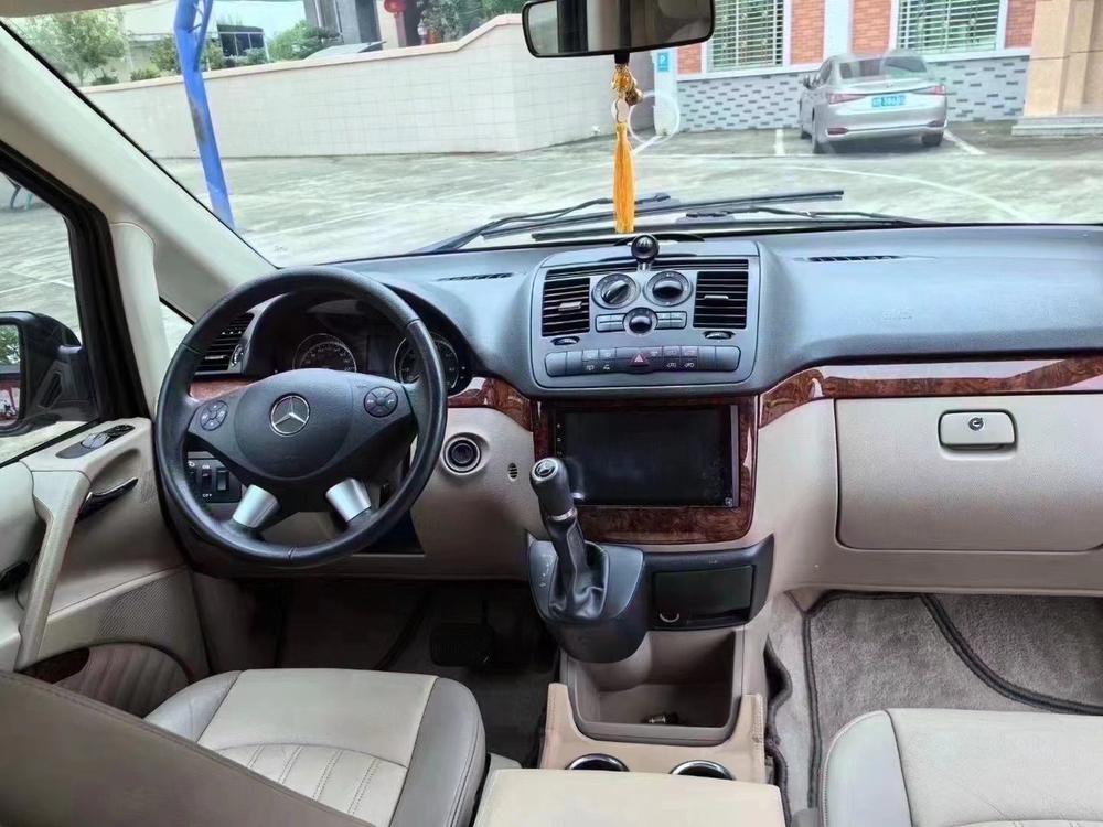 Mercedes-Benz Viano