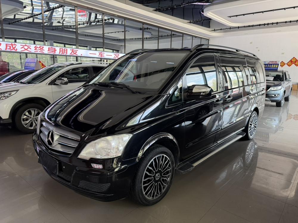 Mercedes-Benz Viano