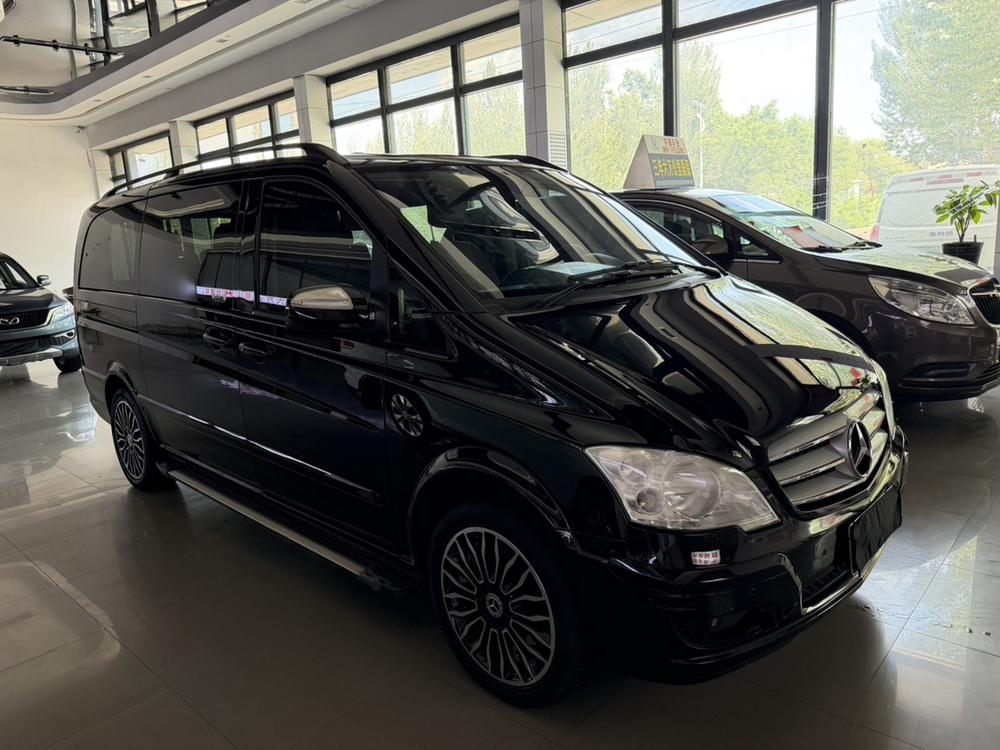 Mercedes-Benz Viano