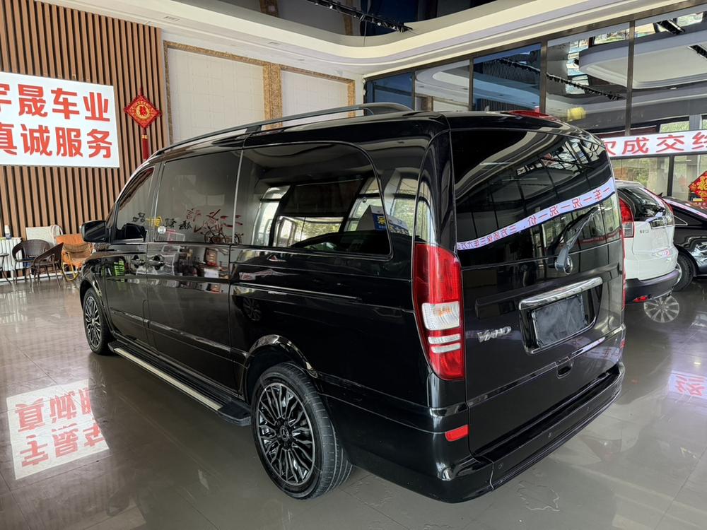 Mercedes-Benz Viano