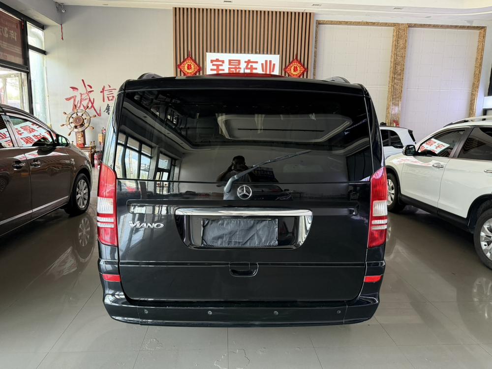 Mercedes-Benz Viano