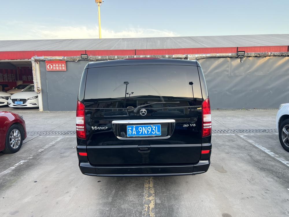Mercedes-Benz Viano