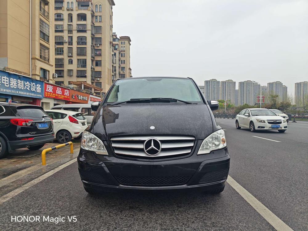 Mercedes-Benz Viano