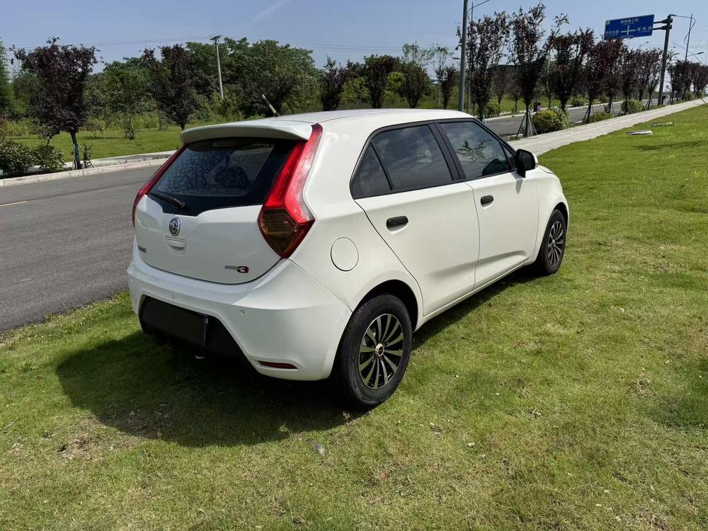 MG MG 3