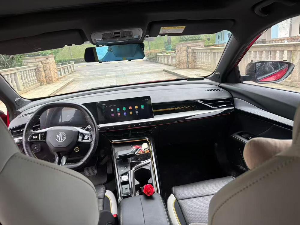 MG MG 5 Scorpio