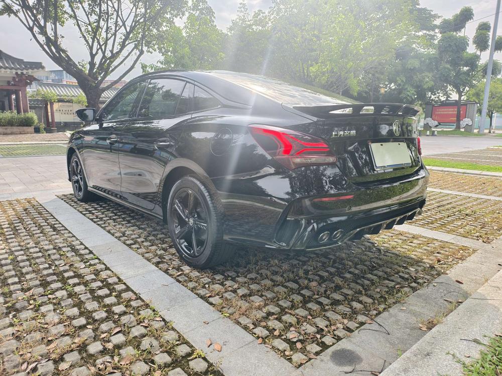 MG MG 5 Scorpio