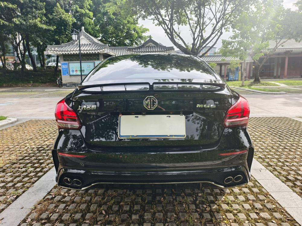 MG MG 5 Scorpio