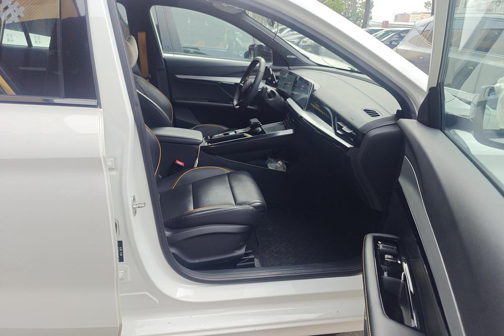 MG MG 5 Scorpio