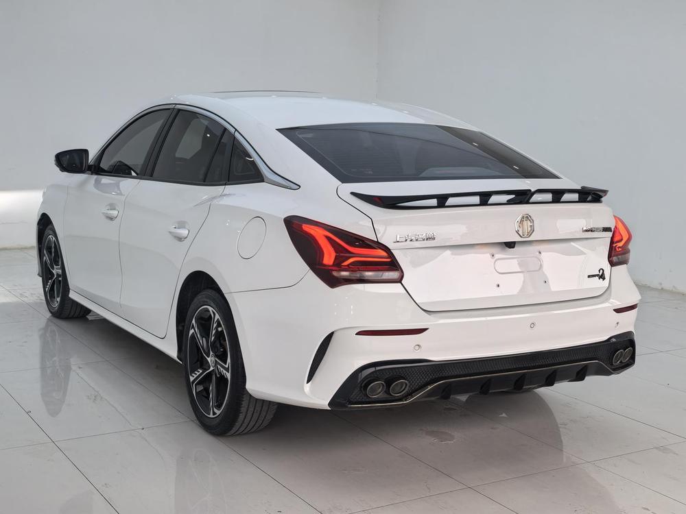 MG MG 5 Scorpio