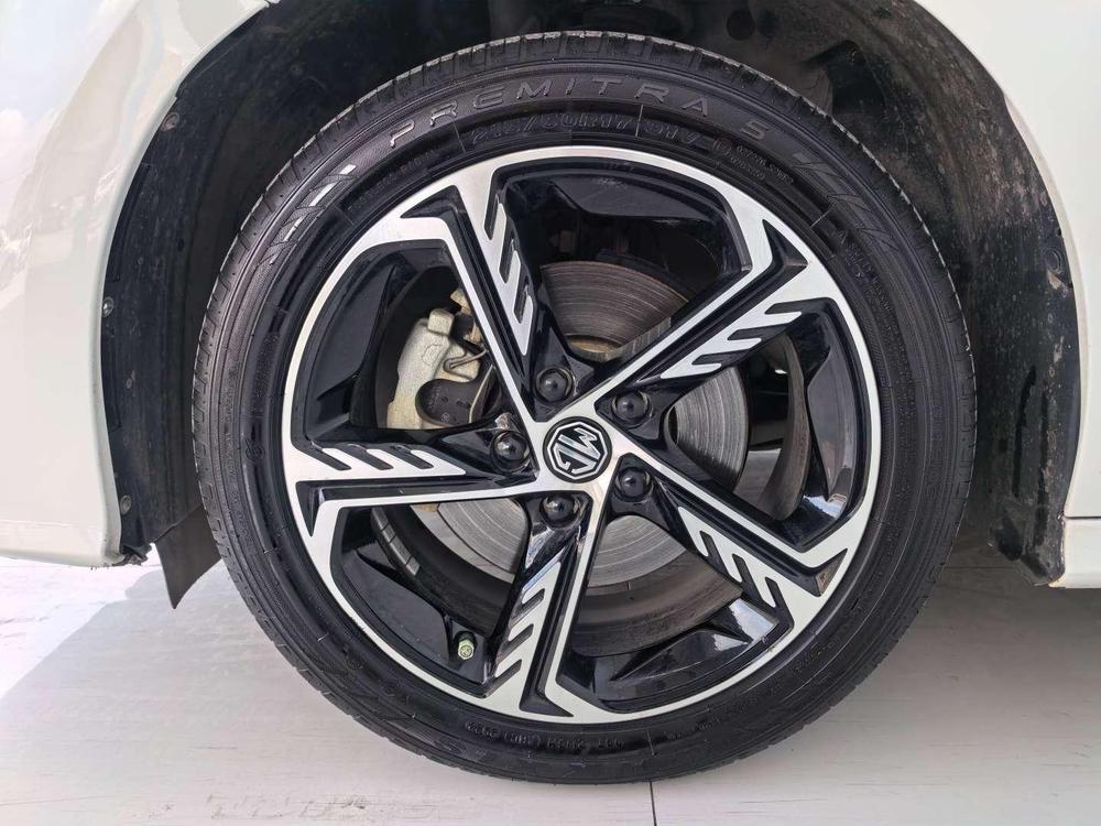 MG MG 5 Scorpio