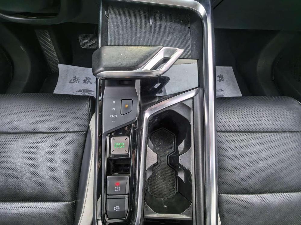 MG MG 5 Scorpio