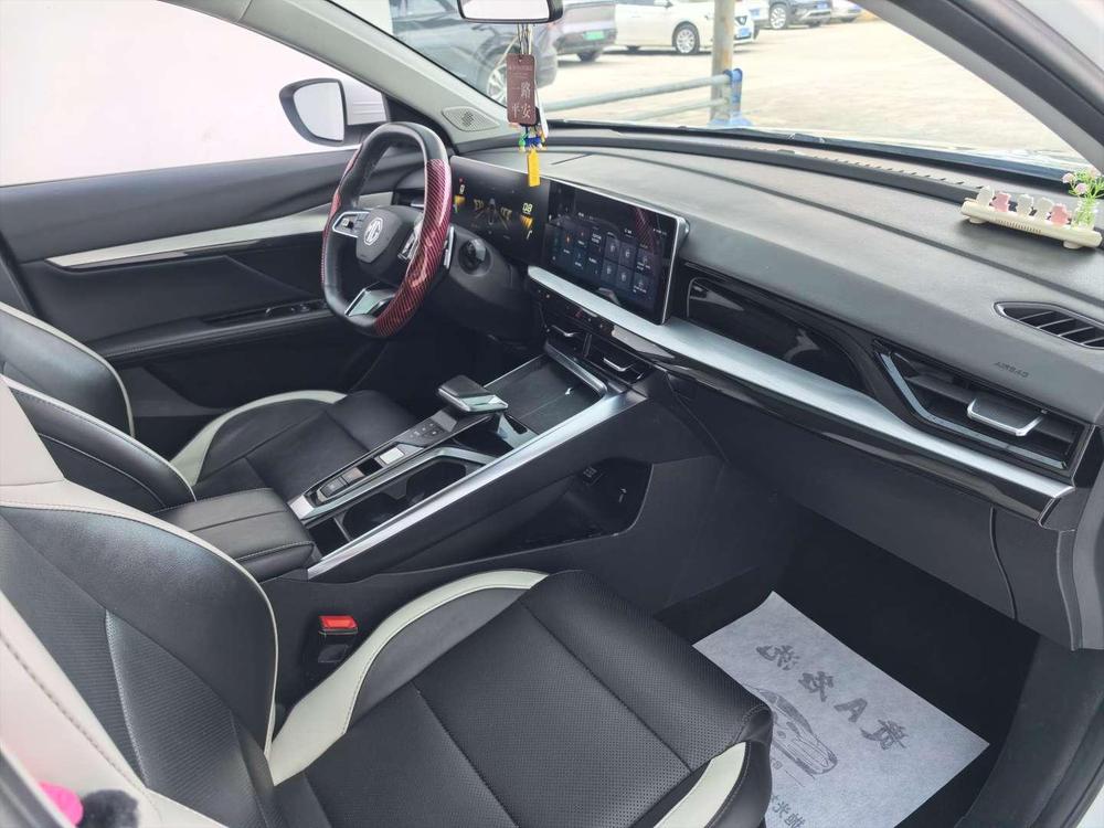MG MG 5 Scorpio