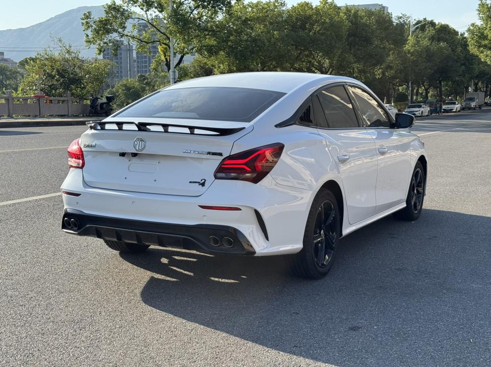 MG MG 5 Scorpio