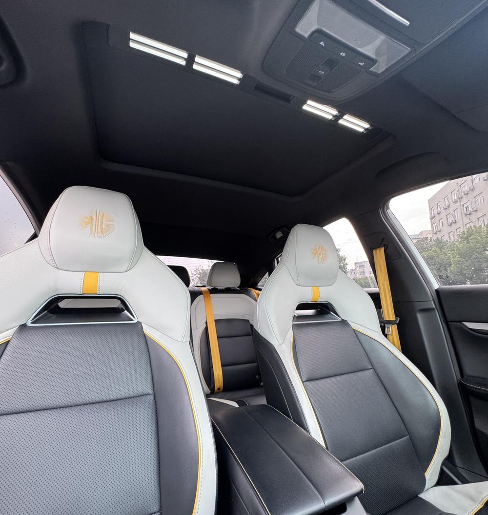 MG MG 5 Scorpio