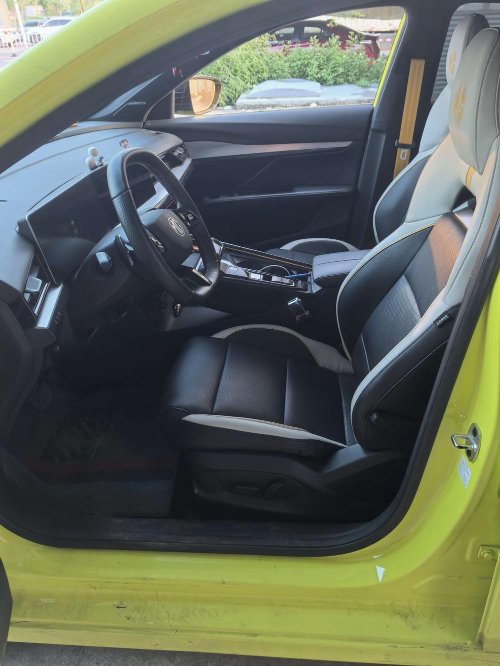MG MG 5 Scorpio
