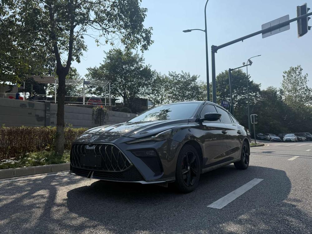 MG MG 5 Scorpio
