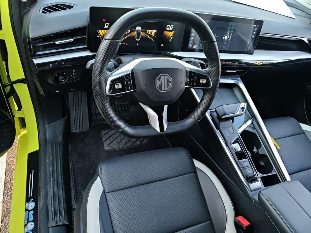 MG MG 5 Scorpio