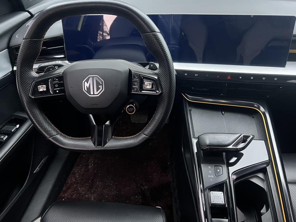 MG MG 5 Scorpio