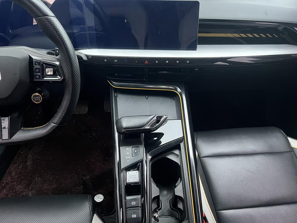 MG MG 5 Scorpio