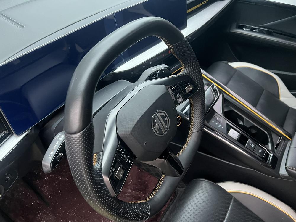 MG MG 5 Scorpio