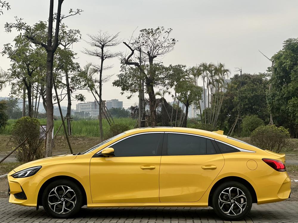MG MG 5