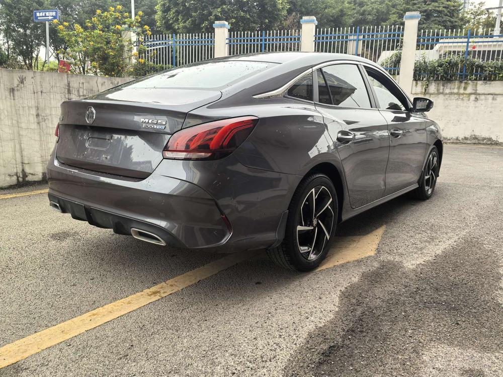 MG MG 5