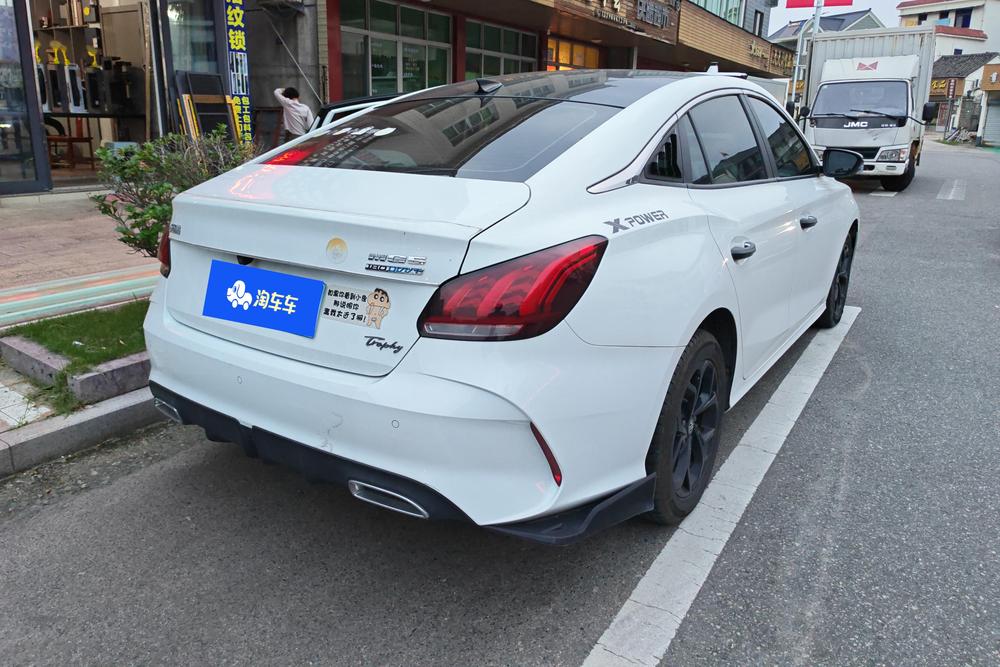 MG MG 5